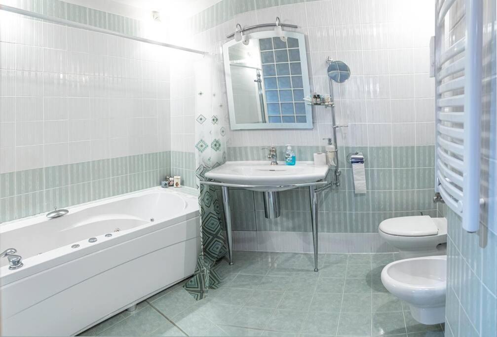 Very Spacious & Modern 3Bed Near Airport & Centre Sofia Exteriör bild