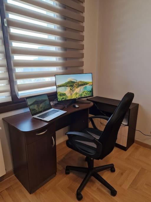 Very Spacious & Modern 3Bed Near Airport & Centre Sofia Exteriör bild